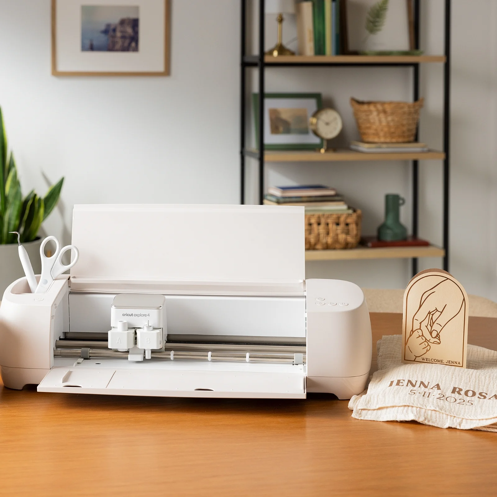 Cricut Explore 4 Cutting Machine with EasyPress 3 Heat Press and Materials Bundle - Image 6