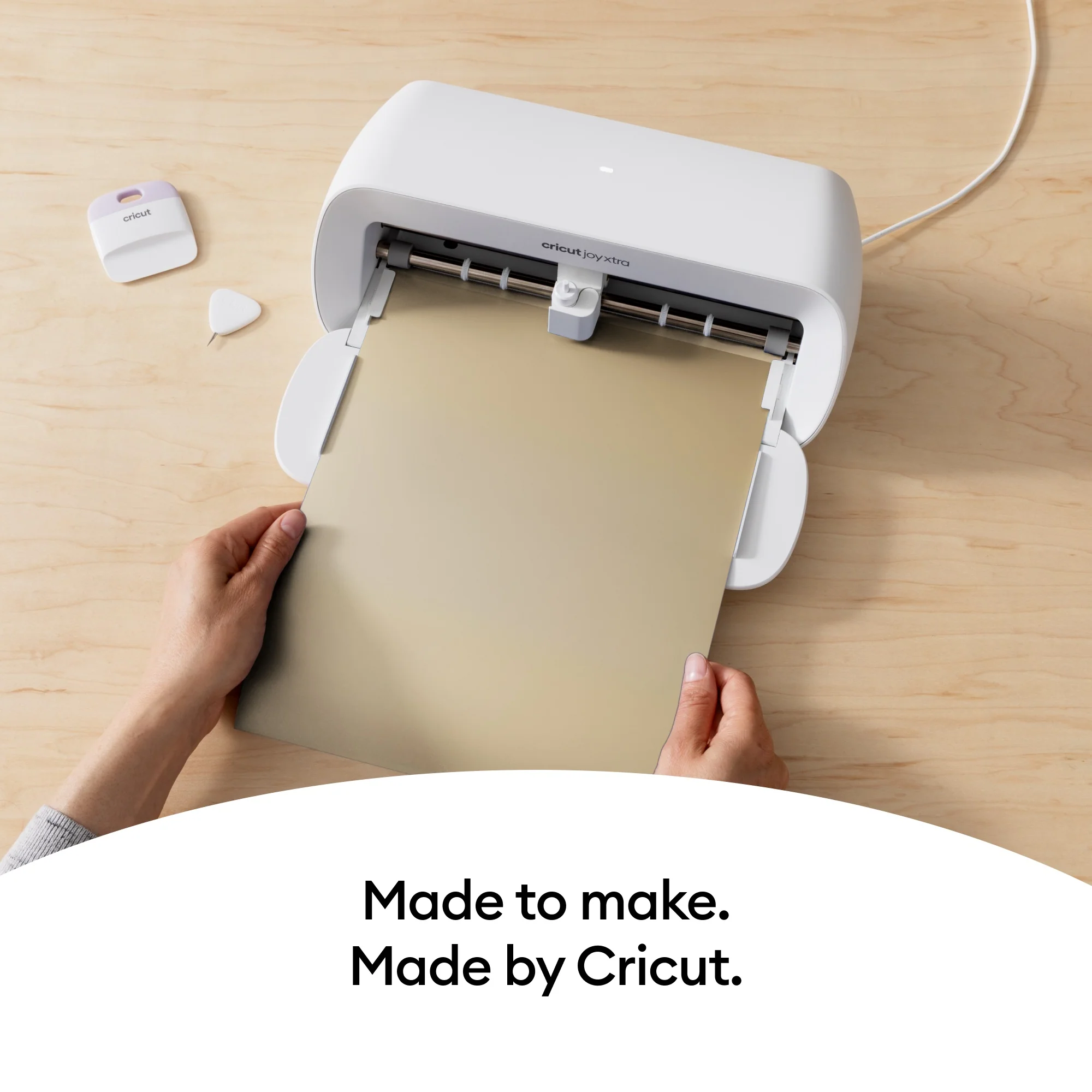 Cricut Joy Xtra Smart Iron-On Vinyl- Gold - Image 5
